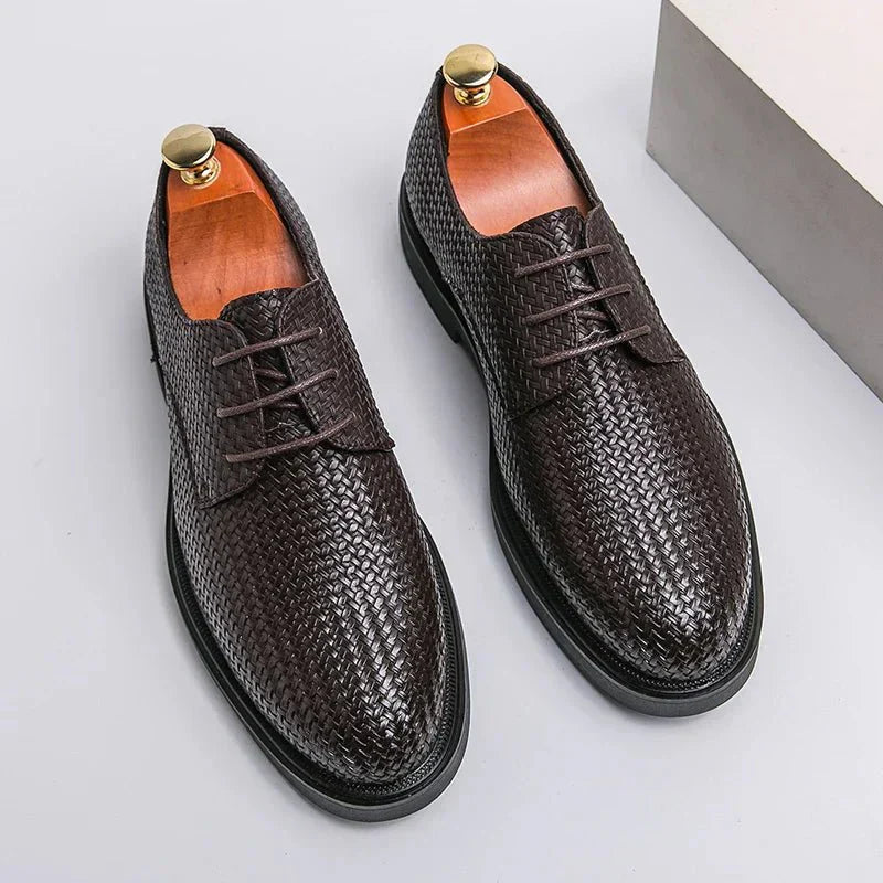 Men’s Lace-Up Shoes