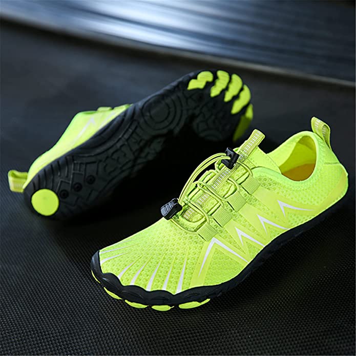 Men’s Lace-Up Sport Shoes