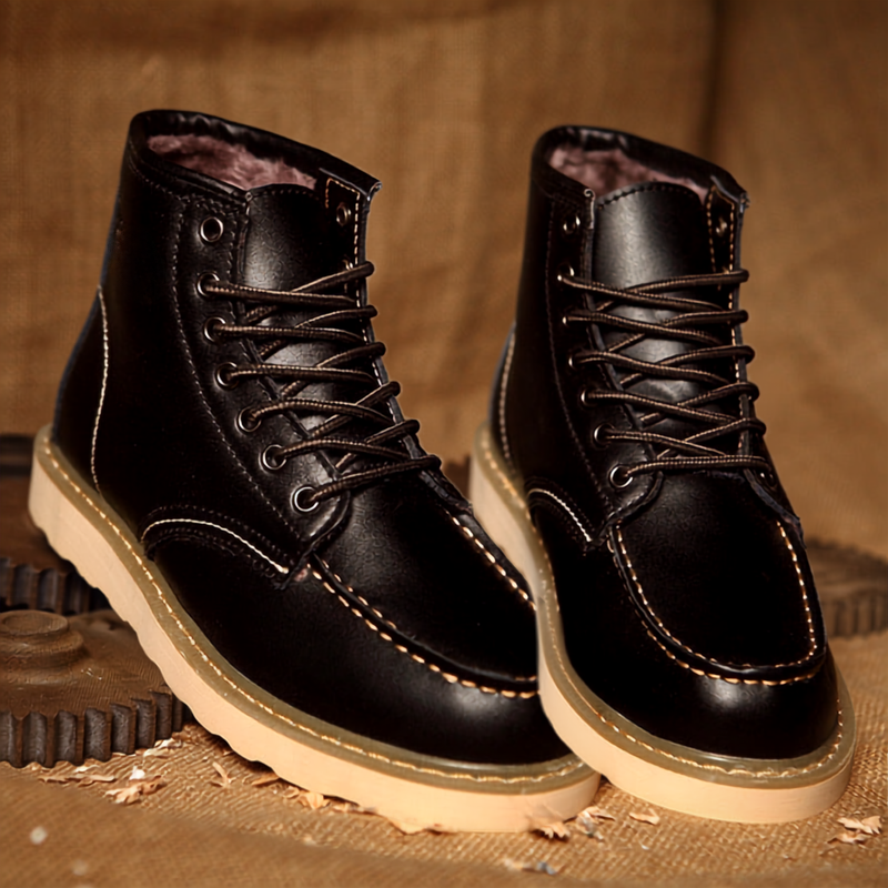 Men’s Moc Toe Boots