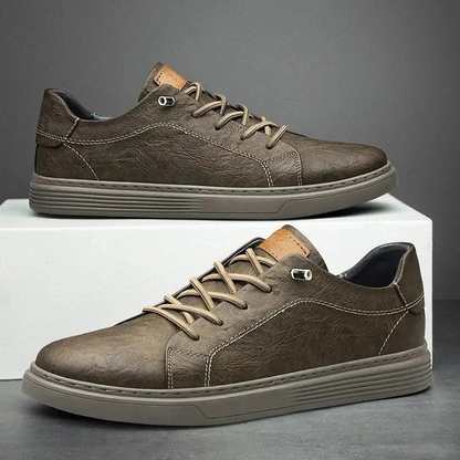 Men's Eyelet Lace Trainers