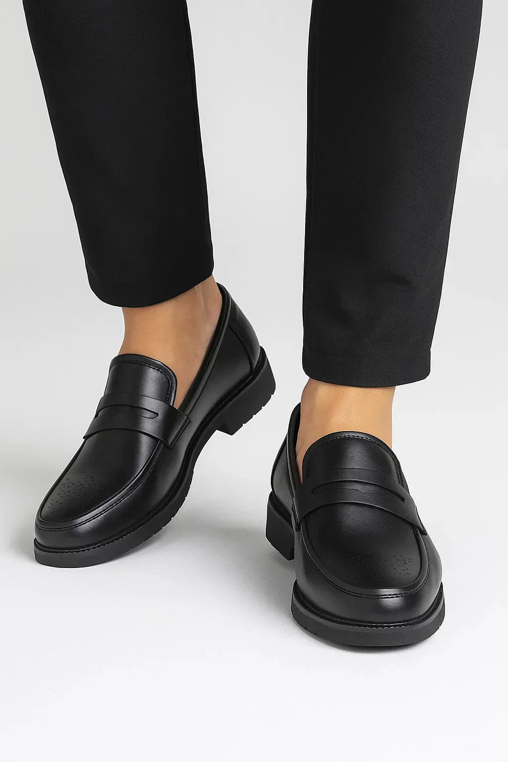 Men's Grooved Sole Penny Loafers