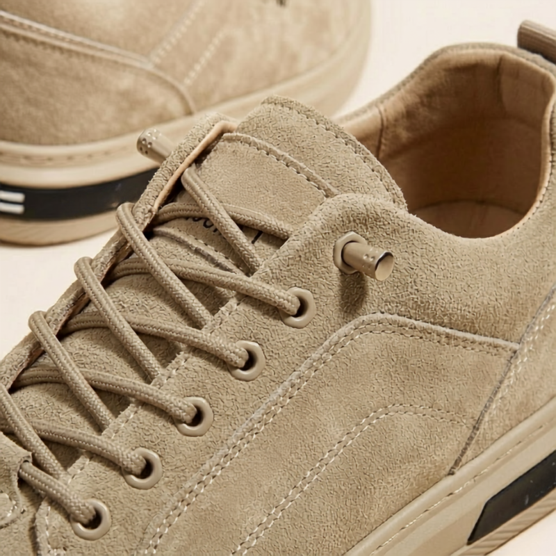 Men's Lace-Up Court Shoes