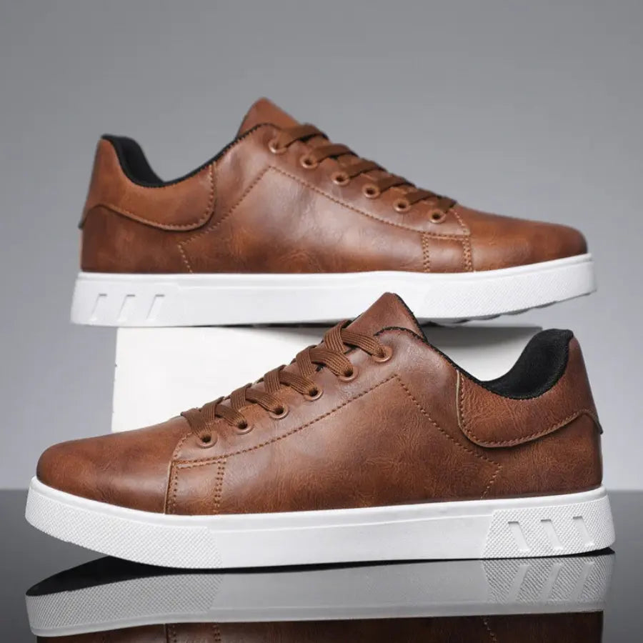 Men's Lace-Up Trainers