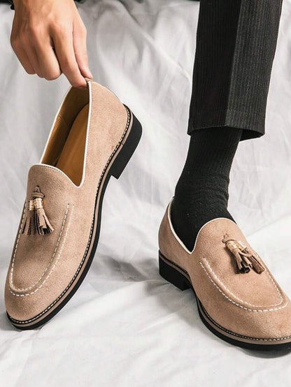 Men's Loafers with Stitching