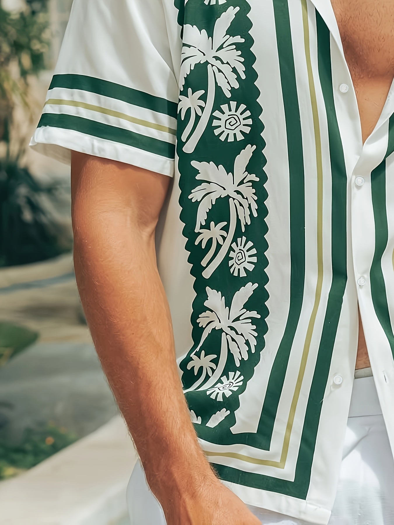 Men's Tropical Print Short Sleeve Shirt